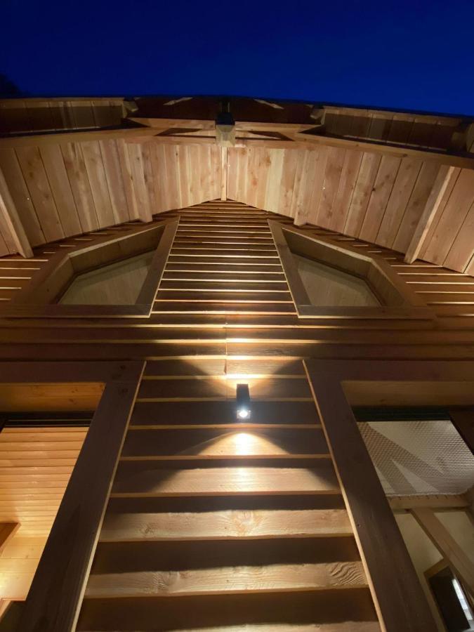 Chalet L'Empreinte Saint-Étienne-de-Tinée Buitenkant foto